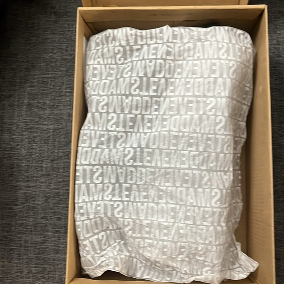 Steve Madden Madelynn Black Loafers - Picture 8 of 9